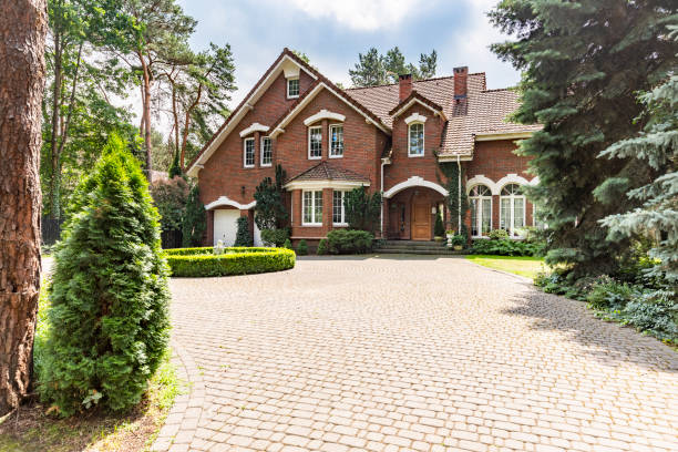 Best Driveway Resurfacing Pavers  in Evart, MI